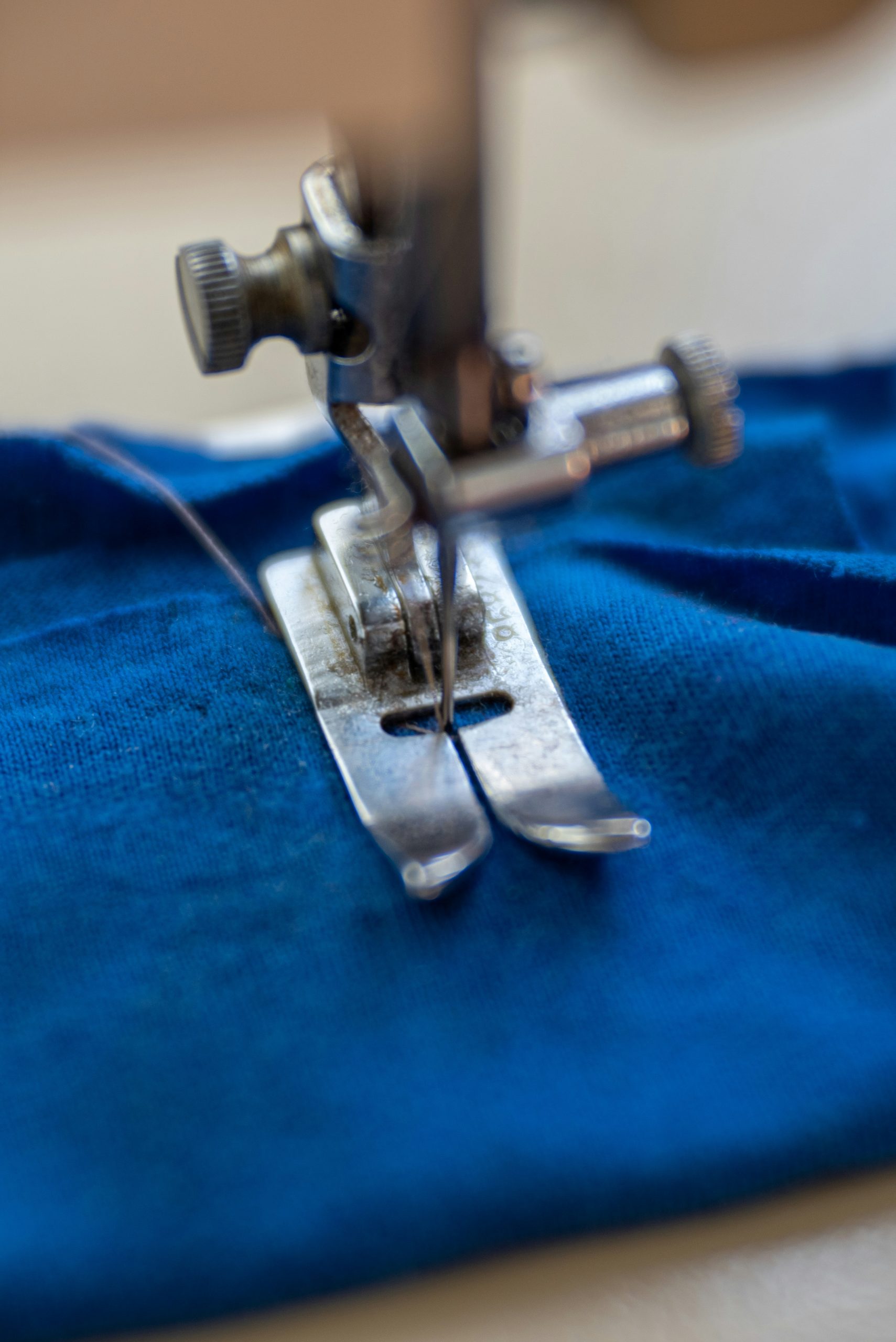 Fundamentals of Garment Sewing: Tools, Fabrics, and First Stitches